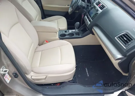 2015 Subaru Legacy 2.5I Premium из США, поврежденный, VIN 4S3BNAC68F3003770